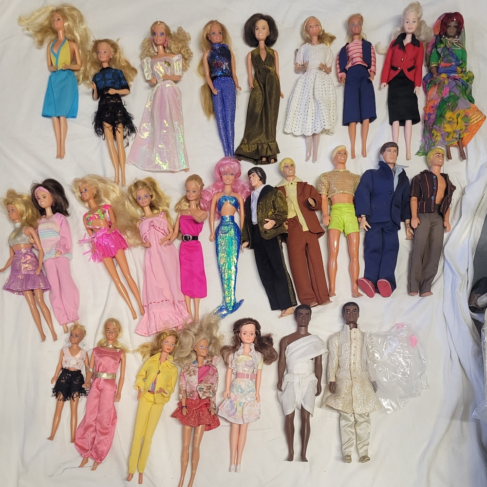 Assorted Fashion Dolls Set - Multicolor